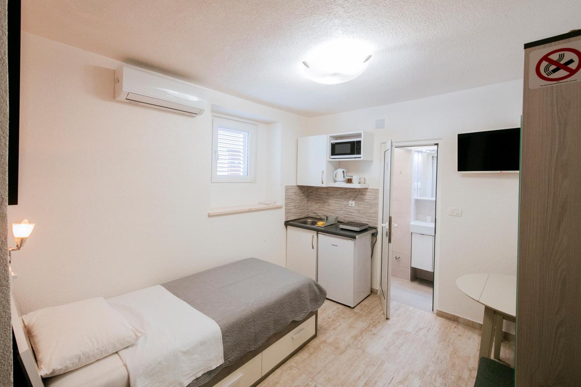 Ema House Apartment Zadar Bagian luar foto